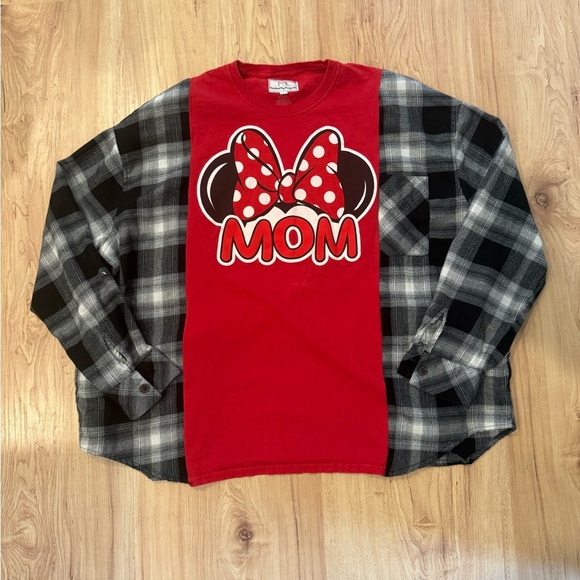Red and Black Plaid Minnie mom Shirt Upcycled size m/l, oversized and has pocket - Picture 1 of 1